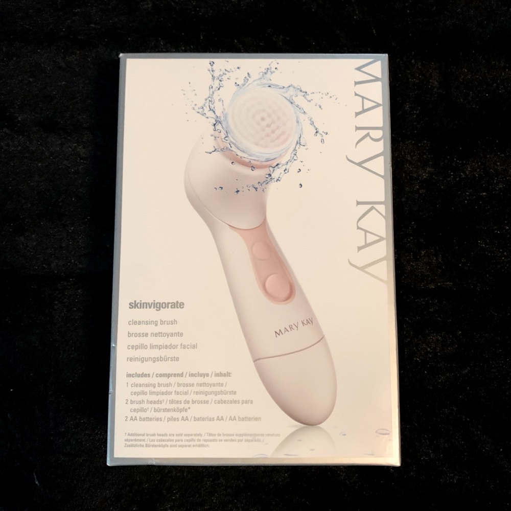 MaryKay skinvigorate cleansing brush